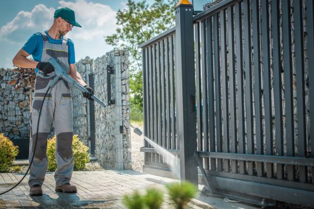 Best Patio and Deck Pressure Washing  in Lake Jackson, TX